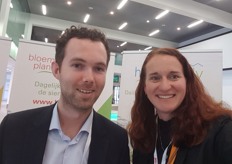 Patricia Haverkamp (Dutch Greenhouse Delta) came to say hello to Thijmen Tiersma (Groentennieuws)